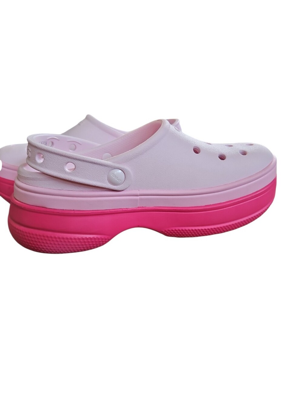 Crocs Classic Platform Clog – Women's 7 / Men's 5 – Pink & White - Picture 2 of 5